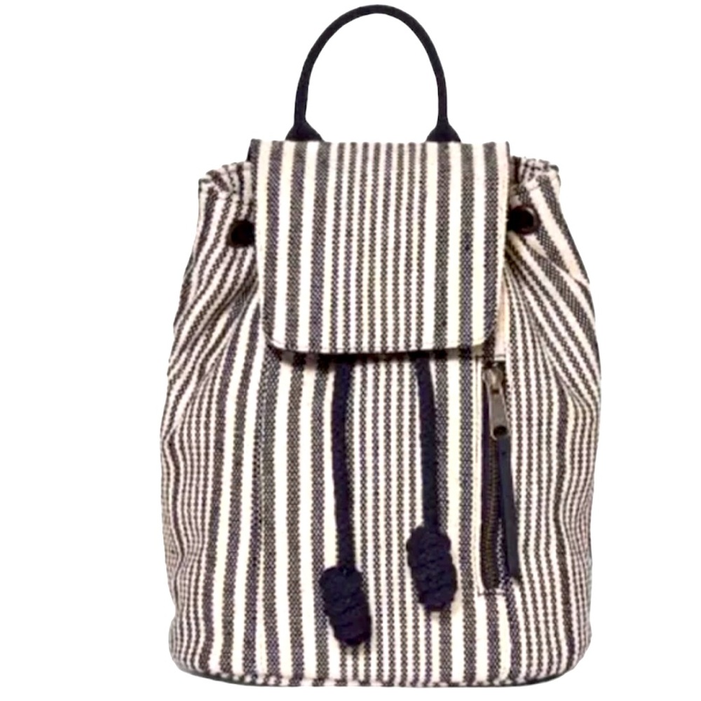 NWT Universal Thread Bohemian Bag.